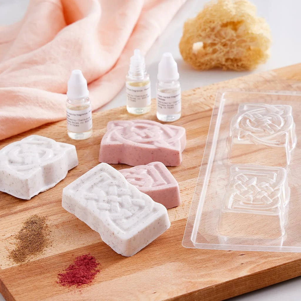 Flash Sale ❤️ Botanical Soap Making Kit by ArtMinds™ 😍 - Image 3